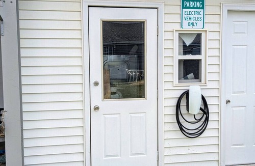 Old Lyme Apartment | The Anchor at Soundview · Beach+Ocean+Sunrise