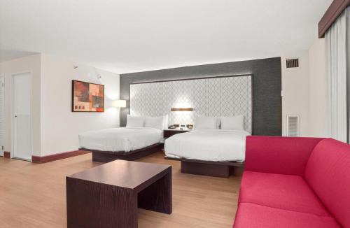 Stamford Hotel | The Armon Stamford Hotel & Conference Center