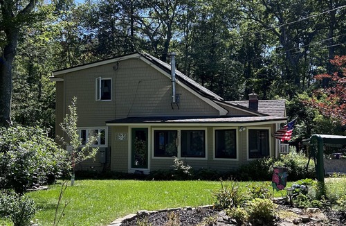 Jaffrey Cabin | The Best Summer Lakeside Cabin in NH - The Jaffery, NH Gem