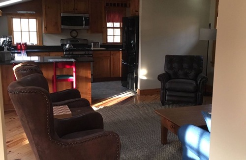 Pine Plains House | The Cabin-A quiet get away for rest and relaxation