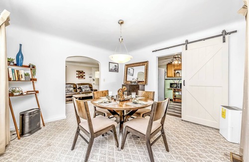 Roselawn Finance House | The Cher e