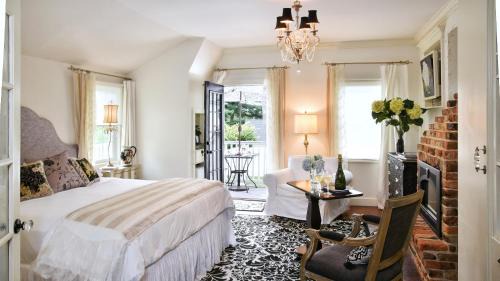 South Glastonbury Bed & Breakfast | The Connecticut River Valley Inn Hartford South/Glastonbury