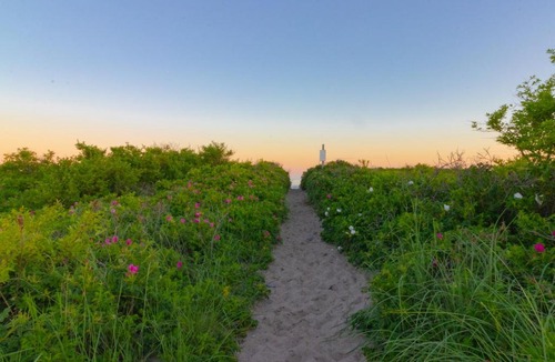 Kennebunk Hotel | The Cottage at Kennebunk