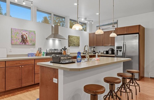 Spenard Apartment | The Forest Gallery | Creekside 3BR Retreat Near Airport & Downtown