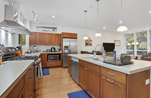 Spenard Apartment | The Forest Gallery | Creekside 3BR Retreat Near Airport & Downtown