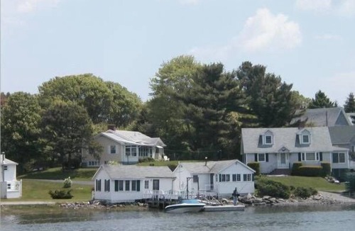 Cape Porpoise Cottage | The Four Whales - Cape Porpoise "Finback"
