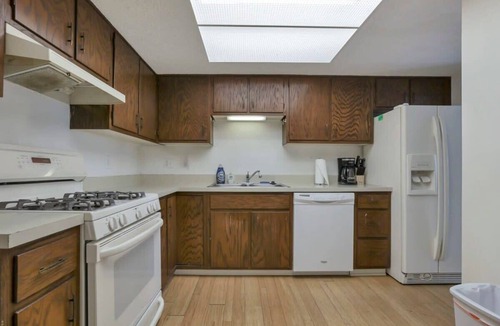 Gahanna Apartment | The Gahanna Hideaway- 2BR/2BA