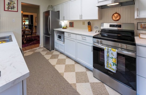 Corydon House | The Geneva Retreat