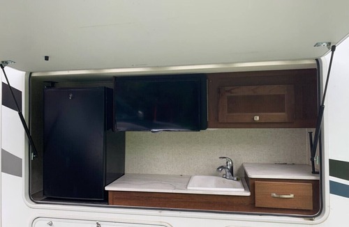Sterling House | The "Glamper" at Red-Bow