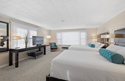 Falmouth Heights Hotel | The Heights Hotel