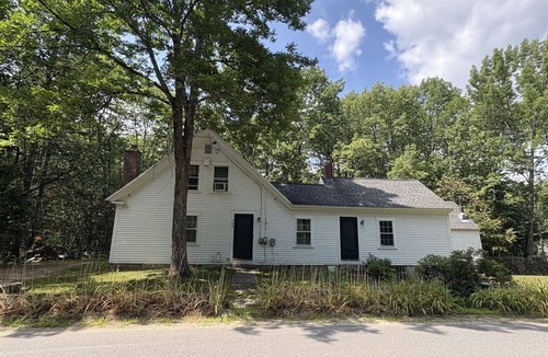 Damariscotta House | The Hinsdale House/Bristol
