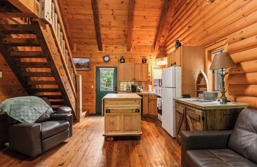 Warsaw House | The Honey Hole at Truman Lake
