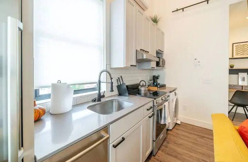 Olde Towne East Apartment | The Loft Columbus Center 3