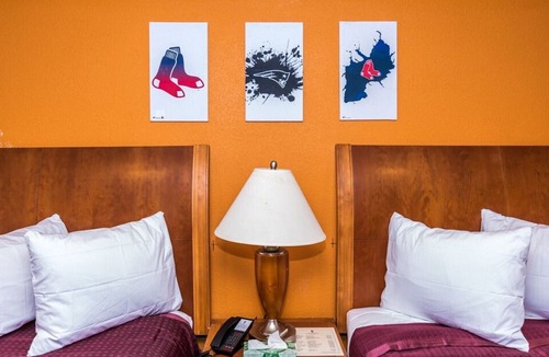 Acton Bed & Breakfast | THE MINUTEMAN INN Double Room, 2 Beds