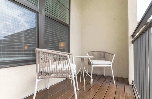 Seven Springs Apartment | The Nashville VI Vibe 8819