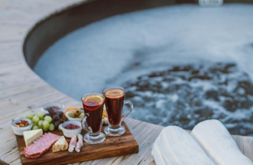 Branson Hotel | The Ozarker Lodge