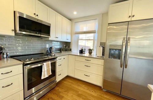 Portsmouth Apartment | The Perch on Penhallow, Downtown Portsmouth