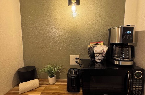 Palmer Hotel | The Pioneer Motel