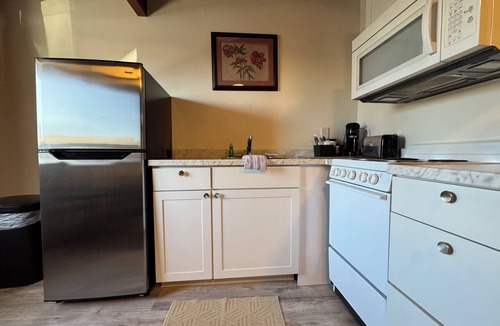 Palmer Hotel | The Pioneer Motel
