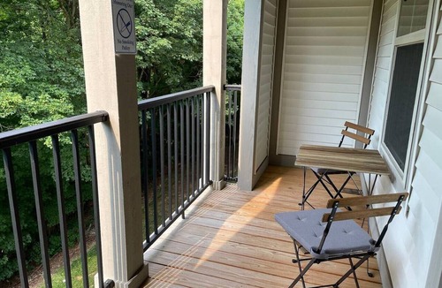 Westerville Apartment | The Polaris Penthouse | W/D | Balcony | Top Floor