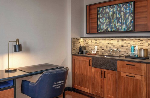 Downtown Portland Hotel | The Press Hotel, Marriott Autograph Collection