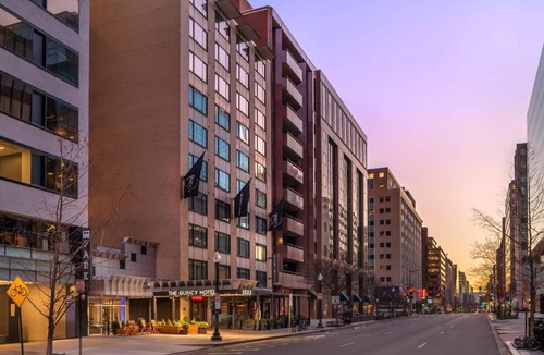Connecticut Ave - K Street Hotel | The Quincy, an Ascend Collection Hotel