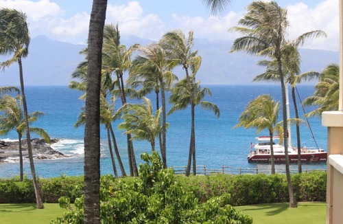 Montage Kapalua Bay Apartment | The Resort at Kapalua Bay Ocean View 3 BR Sleeps 10 Luxury Resort Living Complimentary Car with 6 Nights MON-1303 by KBM