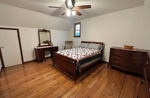 Millersburg House | The secluded Windy Hollow Retreat nestled in Amish Country in Holmes County