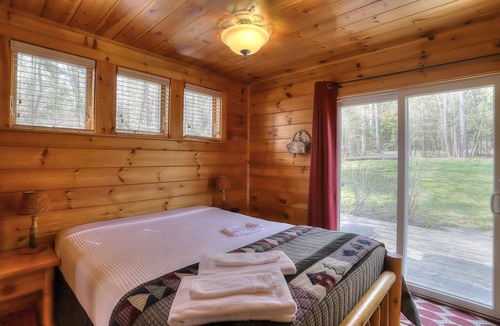 Oquossoc House | The Shire Guest Cottage - Rangeley Lake