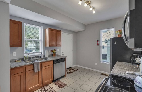 Weinland Park House | The Summit Street `25