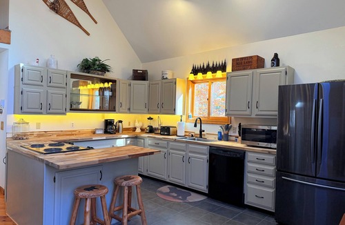 Moultonborough House | The Tinker Bell at Lake Winni/3-Bedroom Lakeside Retreat