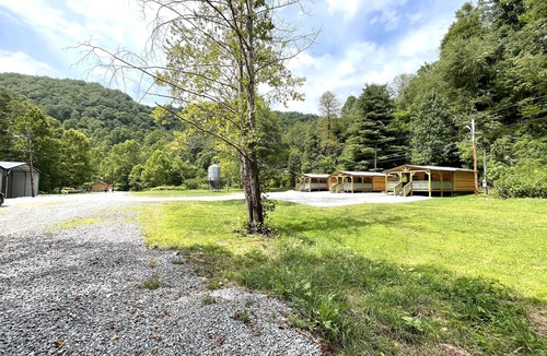 Northfork Cabin | The West Virginia Way, Outlaws Hideaway Cabin 3