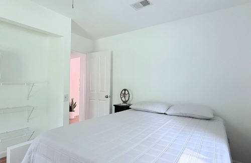 Schuyler Other | The Whispering Creek House. Peaceful Retreat Near Charlottesville