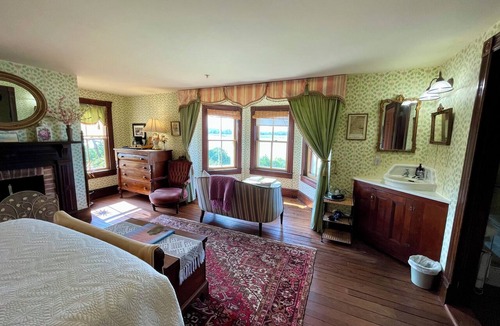 Whitehaven Bed & Breakfast | The Whitehaven Hotel