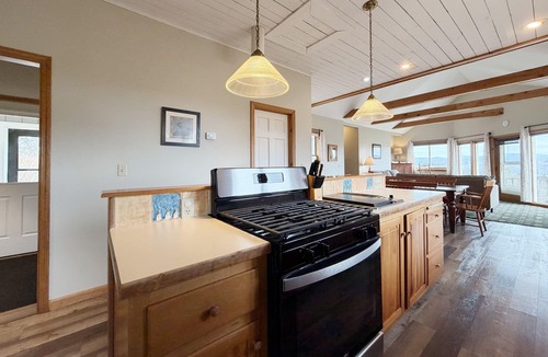 Lyndon Hotel | The Wildflower Inn