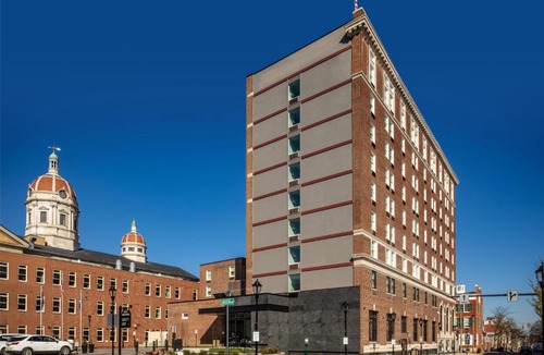 York Hotel | The Yorktowne Hotel, Tapestry Collection by Hilton