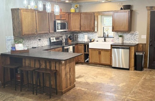 Pickens Cabin | Thelma`s Place- Broken Bow/Hochatown- 1bd