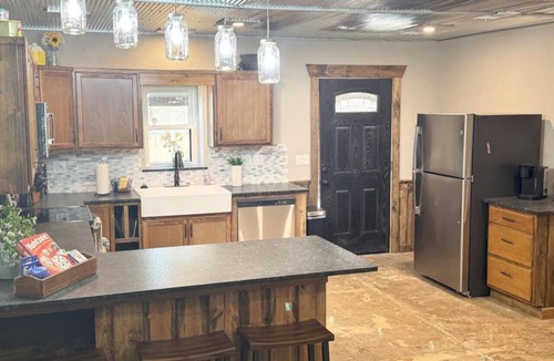 Pickens Cabin | Thelma`s Place- Broken Bow/Hochatown- 1bd