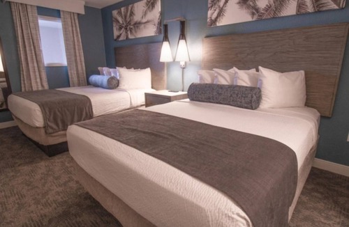 Myrtle Beach Hotel | Three Oceanfront 3BR Suite l Lazy River Access, Resort Pools & Beach Steps