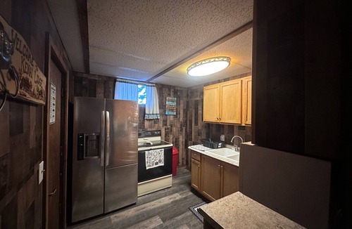 Salamatof Apartment | Tide Place - Bear Den