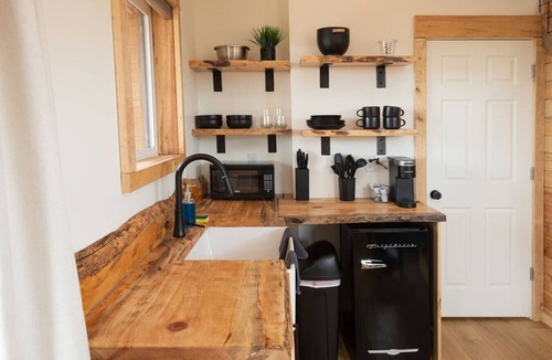 Kanab Cabin | Tiny Cabin, #1 Lamb Point View @ The Cedars