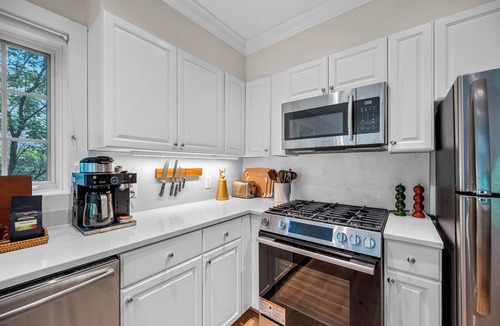 Stowe Area House | Topnotch Luxury Retreat | Sleeps 12 Pet Friendly Game Room