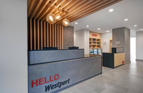 North Westport Hotel | TownePlace Suites by Marriott Fall River Westport