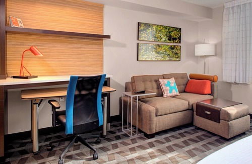 Parkersburg Hotel | TownePlace Suites by Marriott Parkersburg