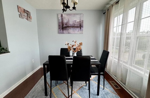 Bridgeport Apartment | Townhouse Bridgeport Close UHC,FBI,Bridge complex
