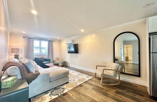 Newport East House | Tradewind Haven II - 5Bed Townhouse Near Newport!