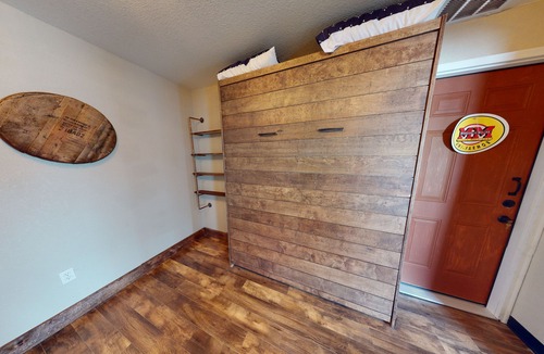 Neosho Apartment | Train Themed Accommodations Near Neosho Square! Side A