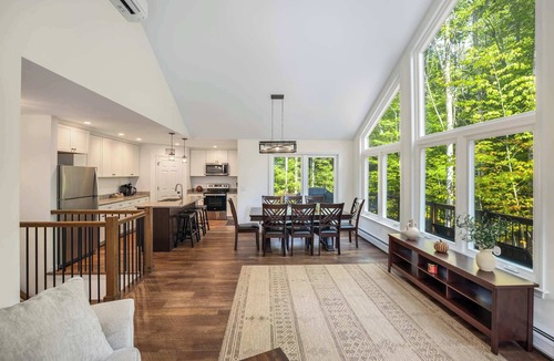 Guild House | Tranquil 5-BR Mountain Retreat 8-Min. to Mt. Sunapee
