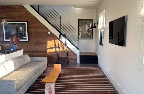 Lime Rock House | Tranquil, contemporary 1-bedroom barn with amazing views in charming Lakeville.