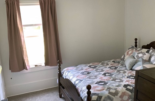 Milbridge House | Tranquil Oceanfront Trip Back in Time